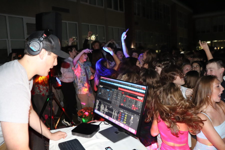 Pentucket In Pictures: Our First-Ever Courtyard Dance